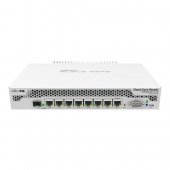 Cloud Core Router, 7 x Gigabit, 1 x combo SFP/Gigabit, 1 x PoE, RouterOS L6 - Mikrotik